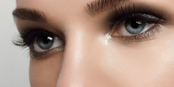 Classic vs. Hybrid vs. Volume Lashes: How to choose the right lash extensions?