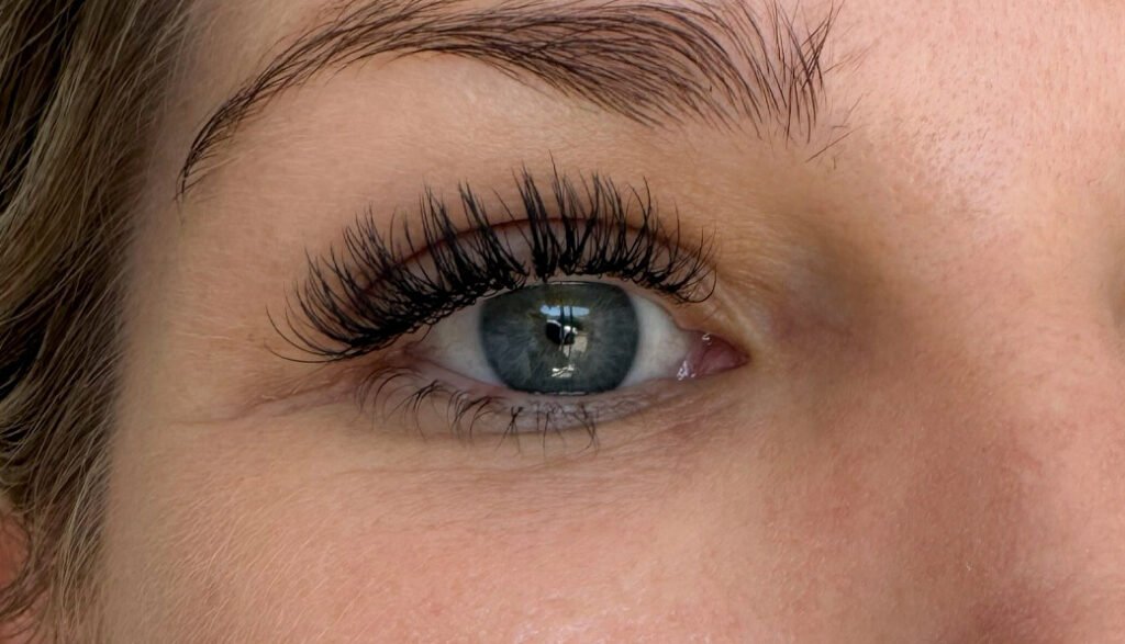 Lashed Up - Eyelash extensions in Cape Town Southern Suburbs